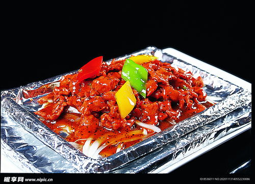 豫菜新篇 黑椒烩鸵鸟肉与黑牛超牛铁板香米饭的饕餮体验